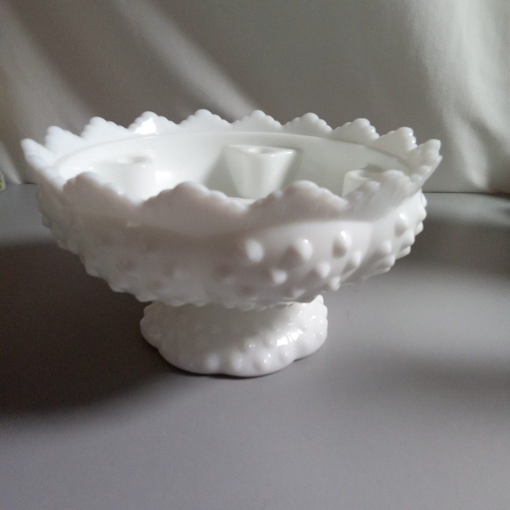 Fenton White Milk Glass Hobnail Multi Candle Holder Pedestal Bowl Scalloped Edge
